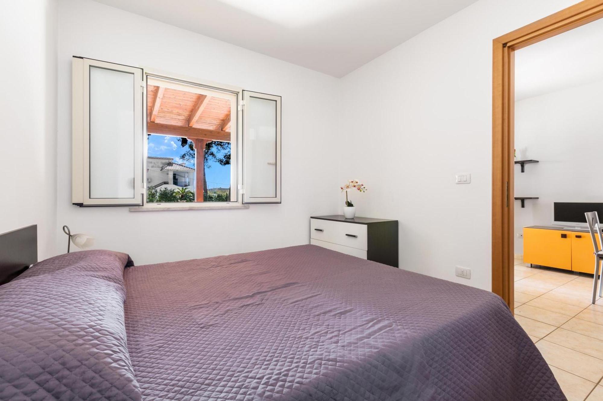 Residence Garden Sea Porto Cesareo Exterior photo